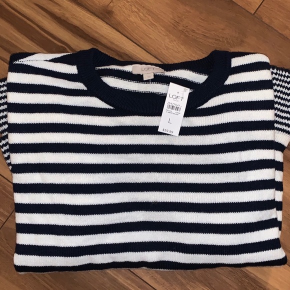 LOFT Sweater - Picture 3 of 4